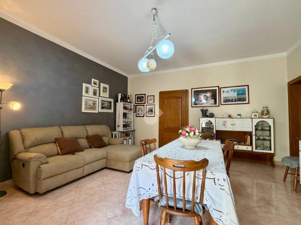 appartamento in vendita a Lizzanello