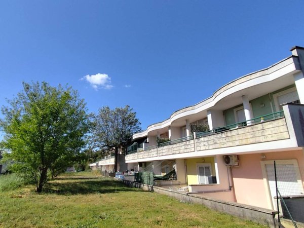 appartamento in vendita a Lizzanello in zona Merine