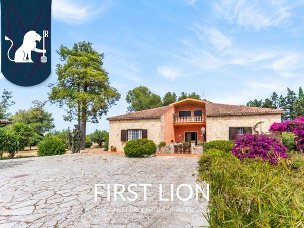 villa in vendita a Lizzanello in zona Merine