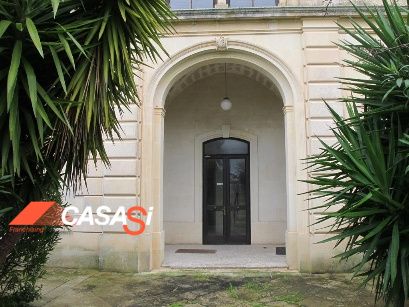 casa indipendente in vendita a Maglie