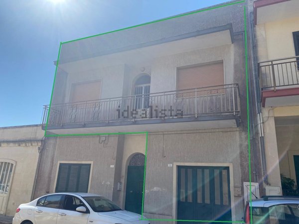 casa semindipendente in vendita a Maglie