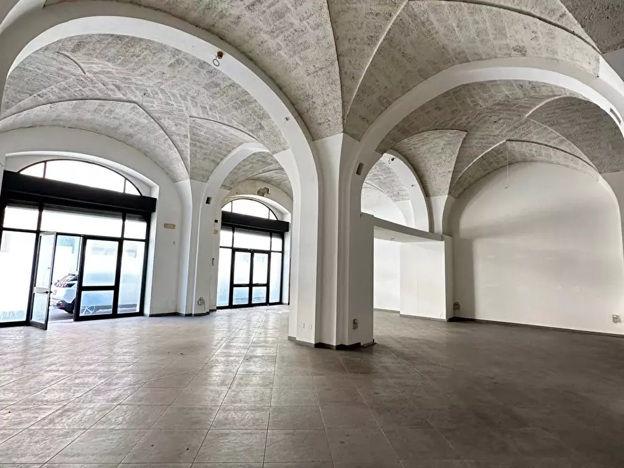 locale commerciale in vendita a Maglie