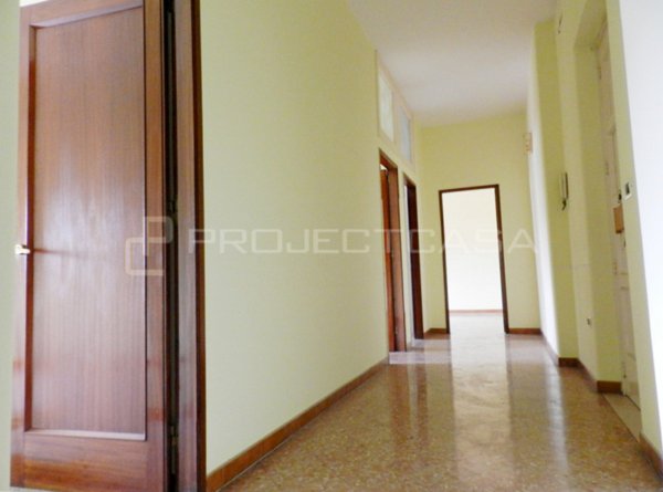 appartamento in vendita a Maglie