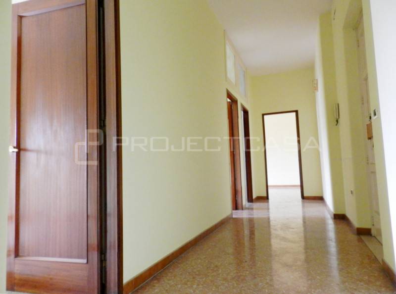 appartamento in vendita a Maglie