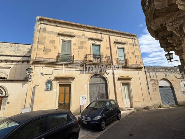 casa indipendente in vendita a Maglie