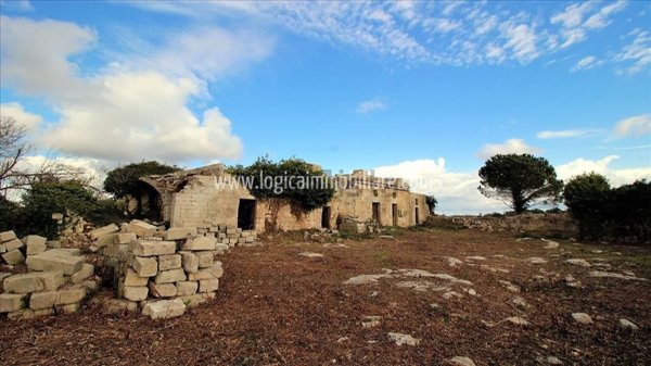 casale in vendita a Maglie