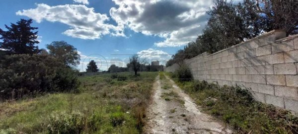casa indipendente in vendita a Maglie