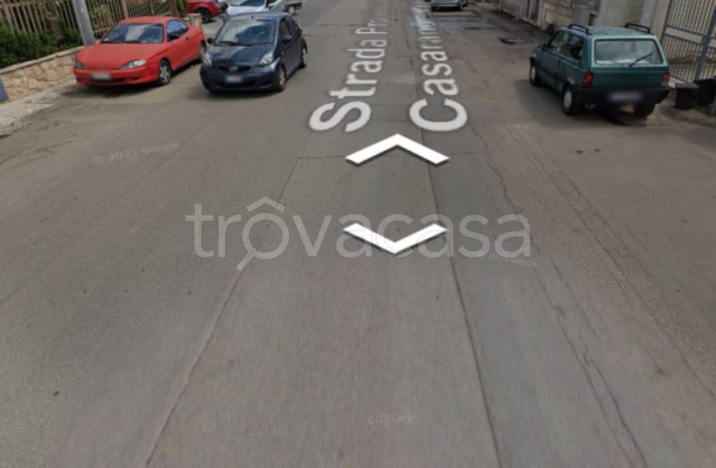 negozio in vendita a Maglie in zona Morigino