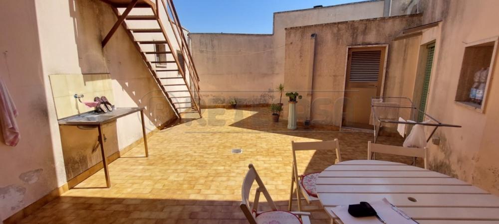 casa indipendente in vendita a Maglie