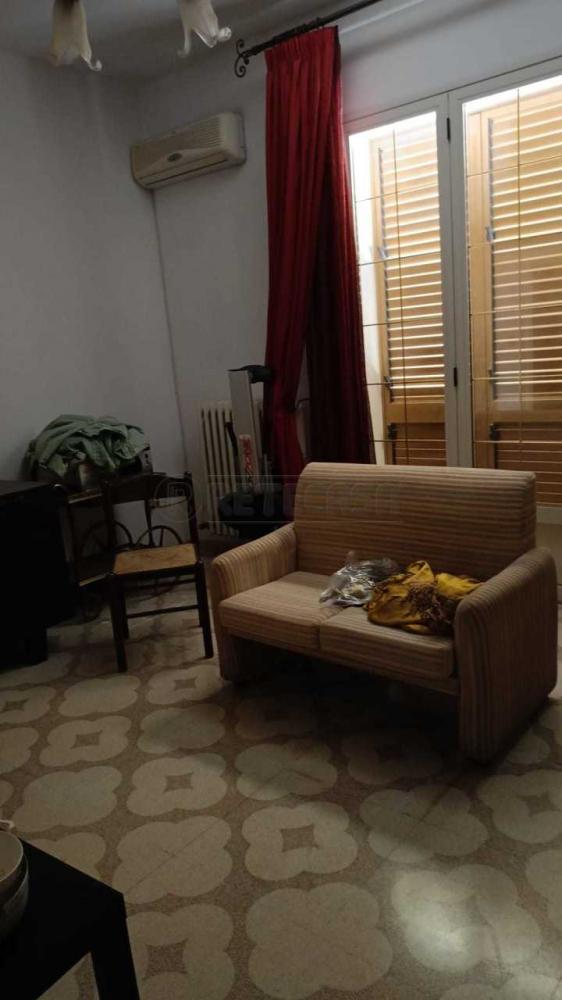 casa indipendente in vendita a Maglie