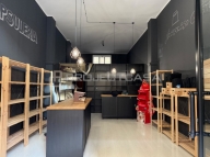locale commerciale in vendita a Maglie