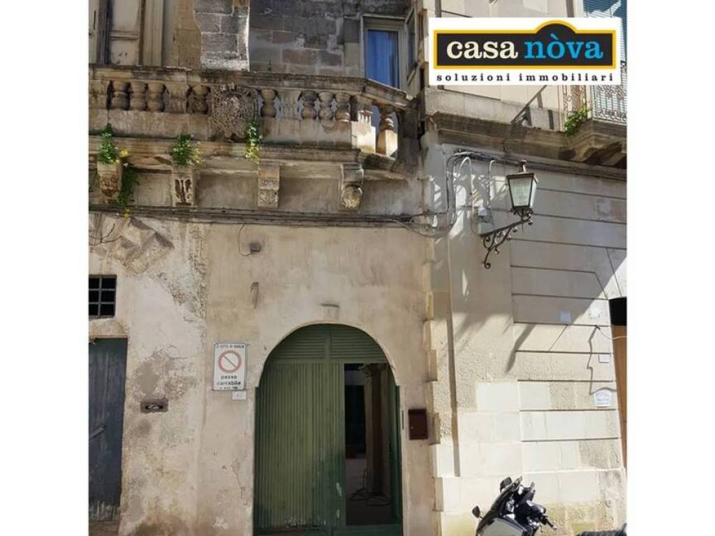 casa indipendente in vendita a Maglie