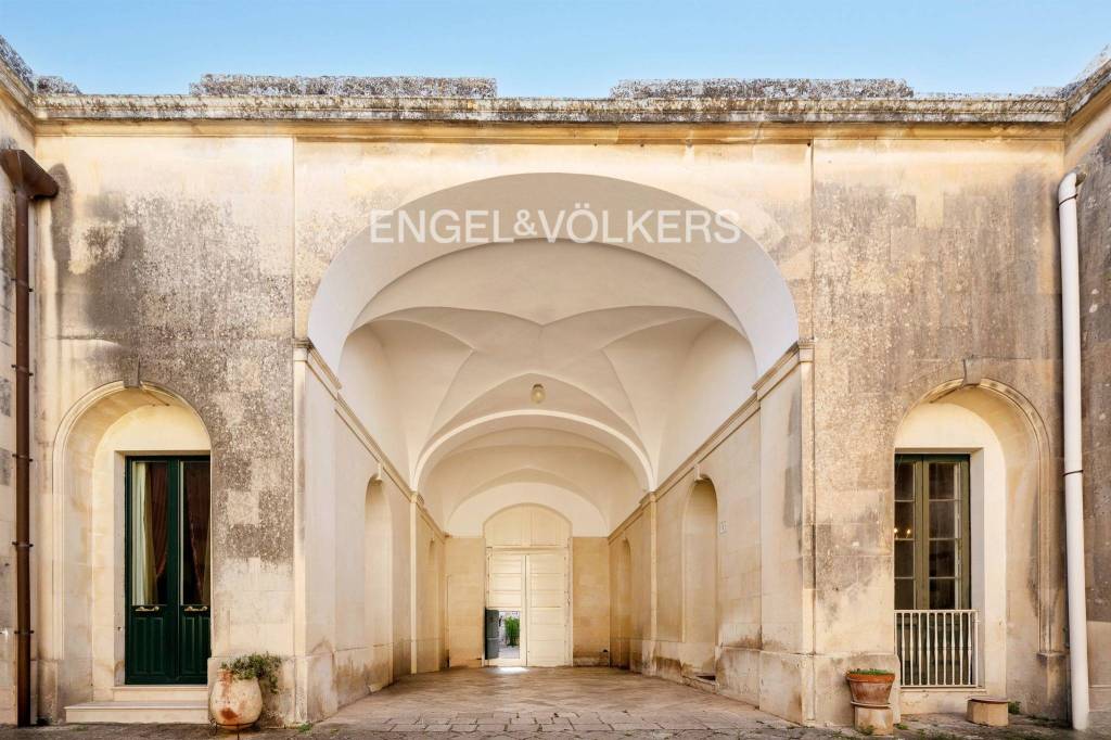 casa indipendente in vendita a Maglie