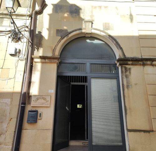 ufficio in vendita a Maglie