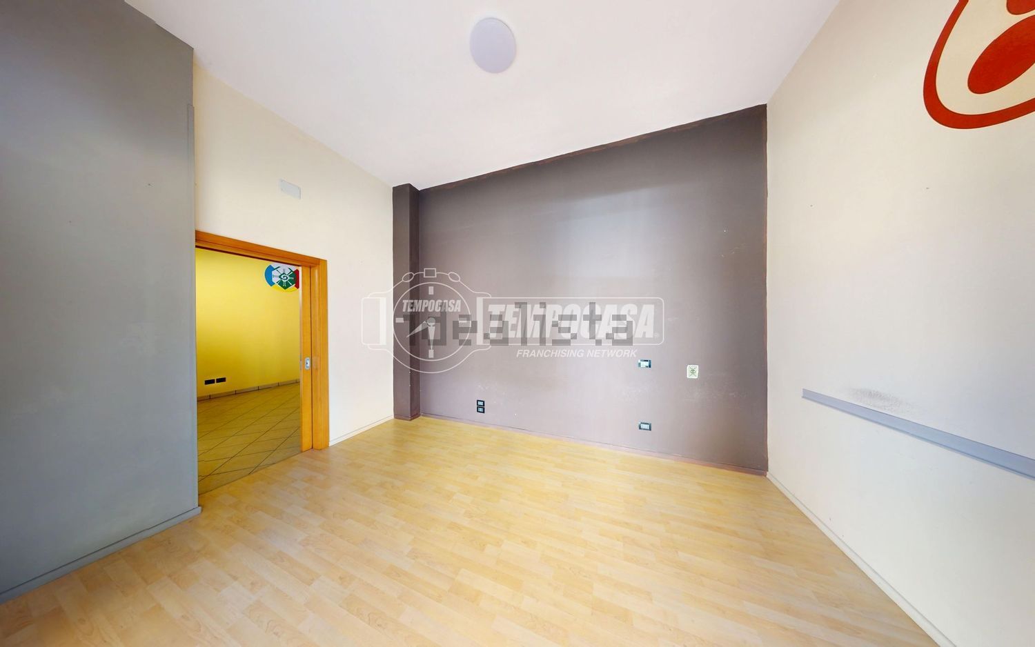 locale commerciale in vendita a Maglie