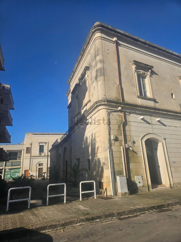 casa indipendente in vendita a Maglie