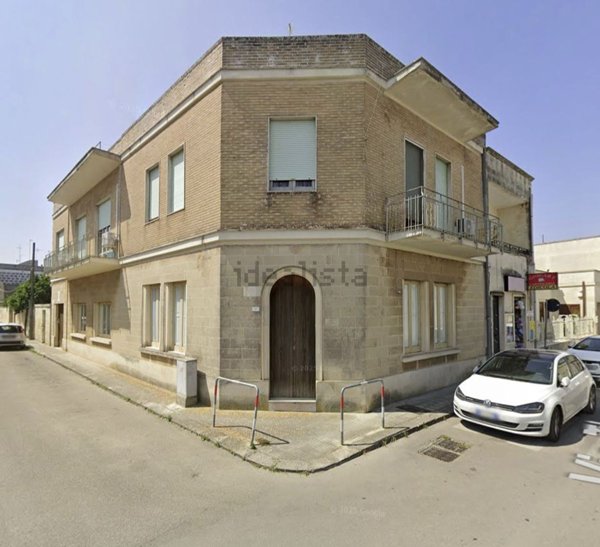 casa indipendente in vendita a Maglie
