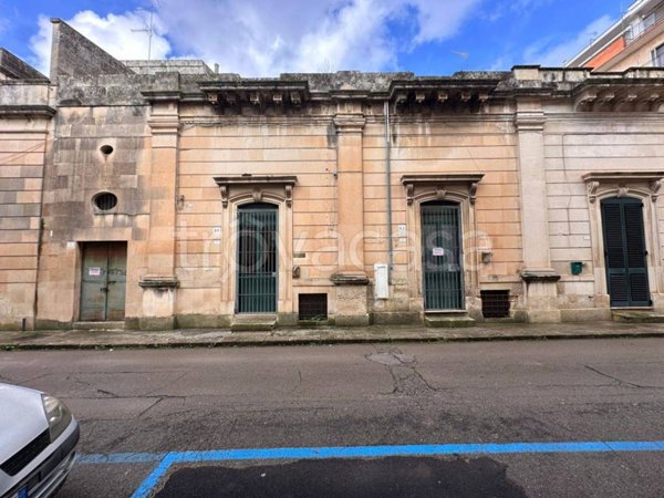casa indipendente in vendita a Maglie