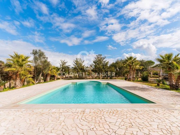 casa indipendente in vendita a Maglie