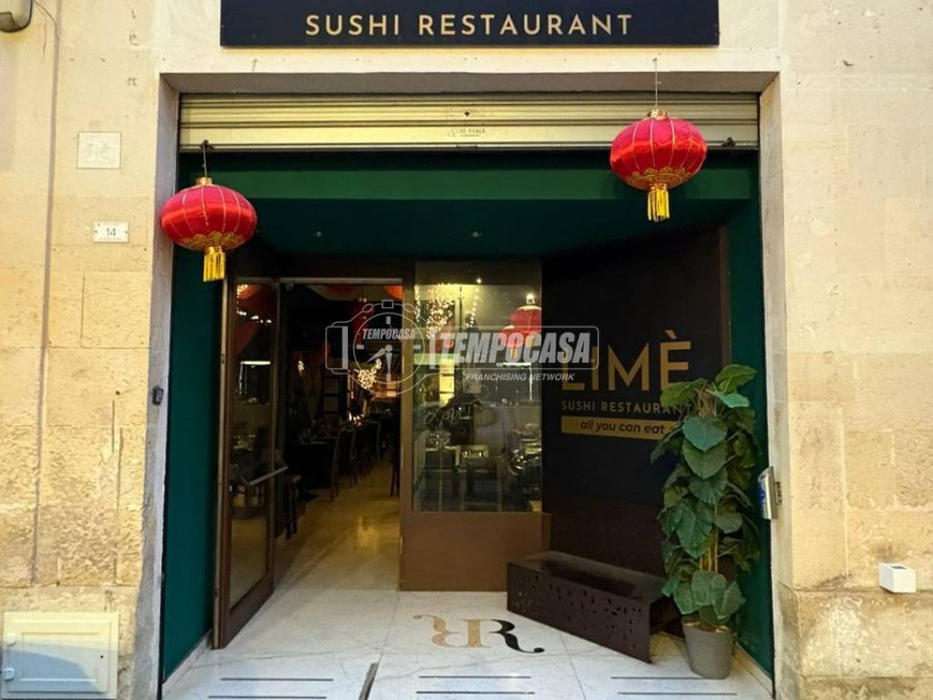 negozio in vendita a Maglie