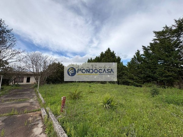 casa indipendente in vendita a Maglie