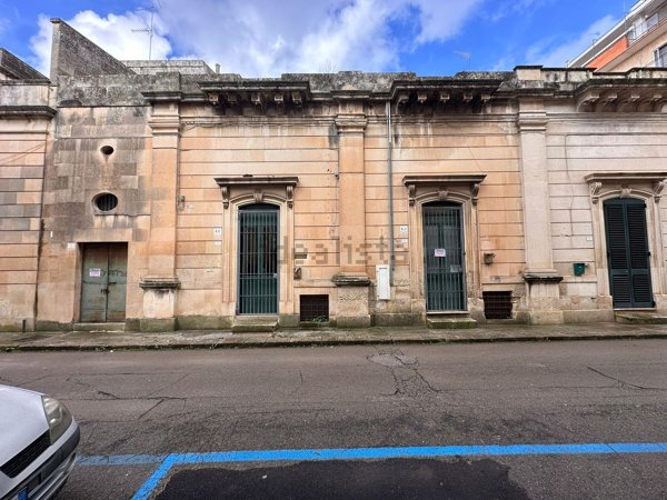 casa indipendente in vendita a Maglie