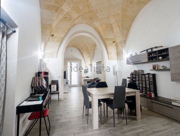 casa indipendente in vendita a Maglie
