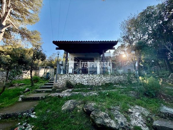 casa indipendente in vendita a Maglie in zona Morigino