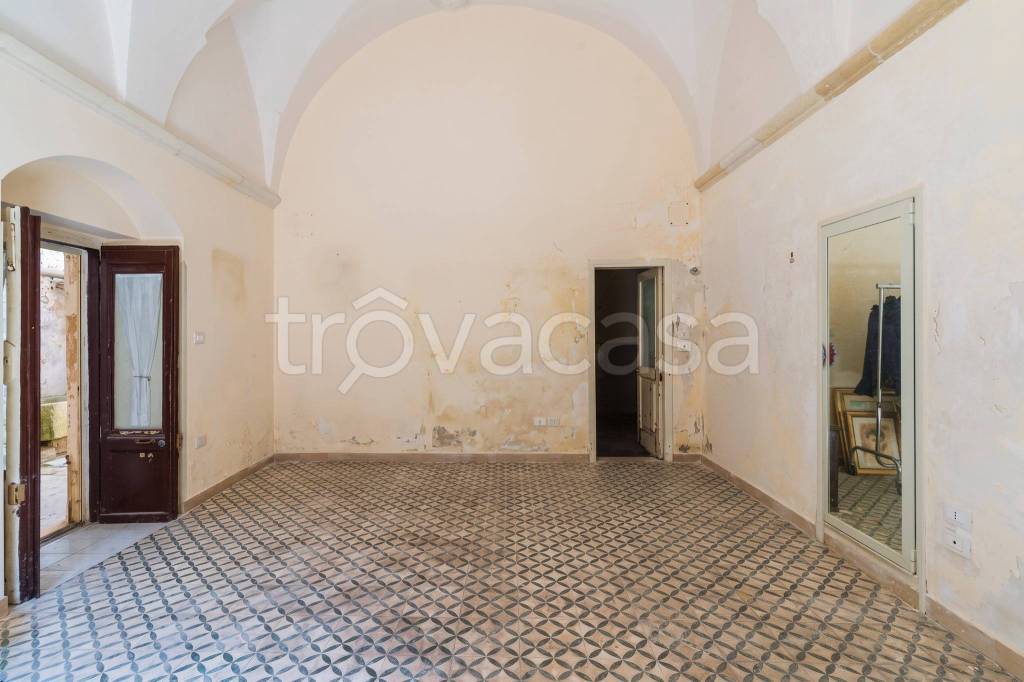 casa indipendente in vendita a Maglie