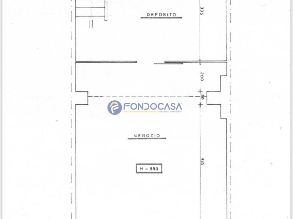 locale commerciale in vendita a Maglie
