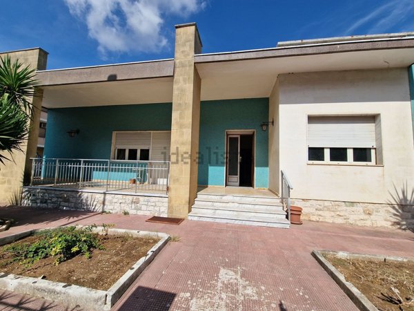 casa indipendente in vendita a Maglie