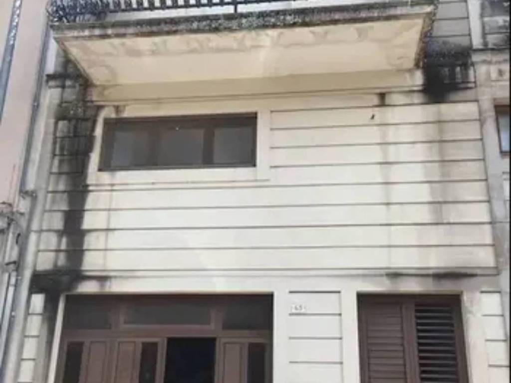 intera palazzina in vendita a Martano