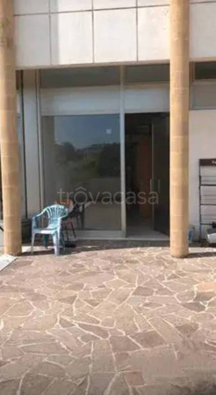 negozio in vendita a Martano