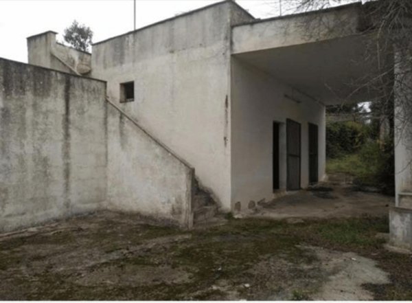 casa indipendente in vendita a Martano