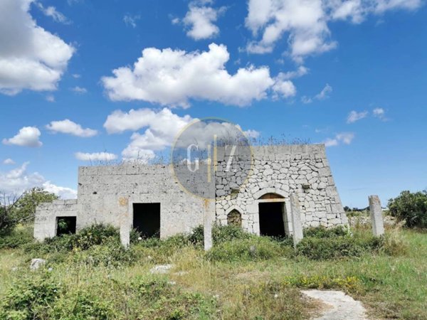 terreno agricolo in vendita a Martano