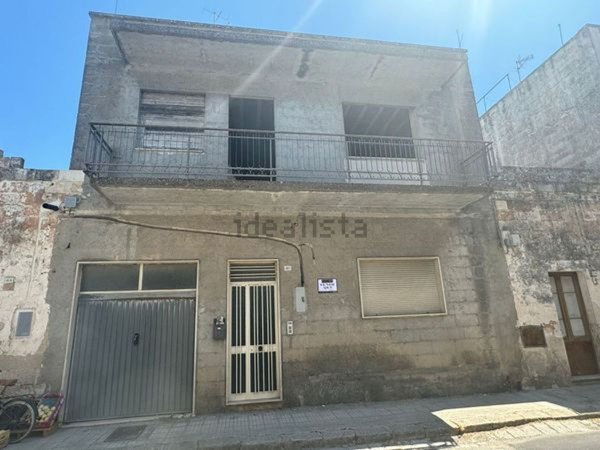 casa indipendente in vendita a Martano