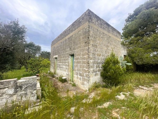 casa indipendente in vendita a Martano
