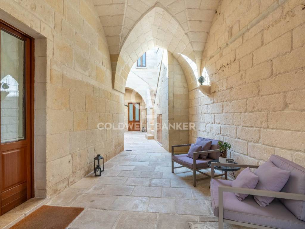 casa indipendente in vendita a Martano