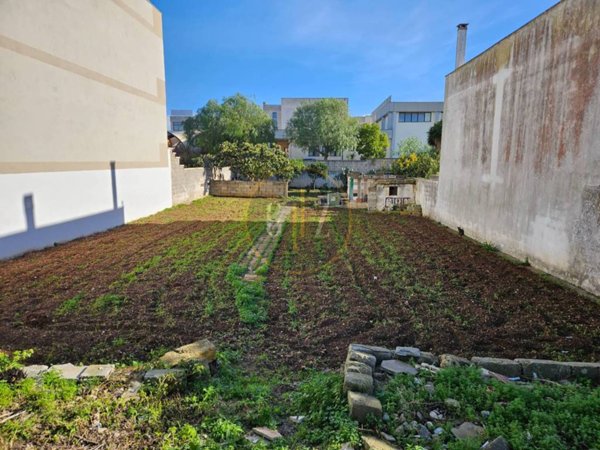terreno edificabile in vendita a Martano