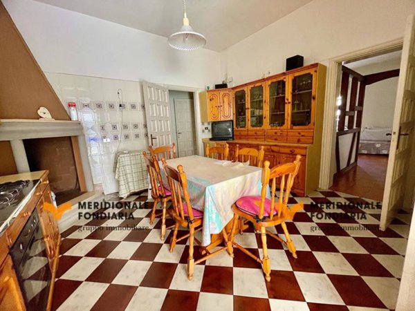 casa indipendente in vendita a Martano