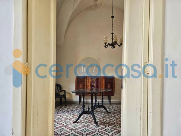 casa indipendente in vendita a Martano