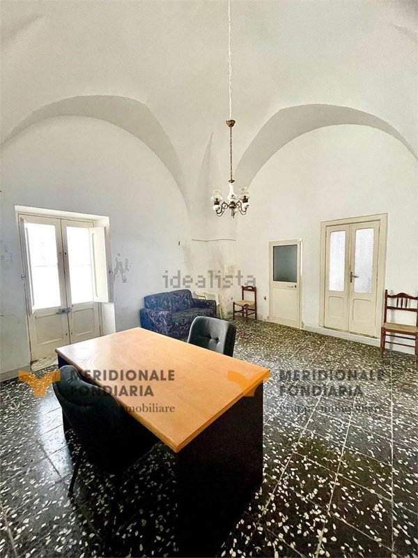 casa indipendente in vendita a Martano
