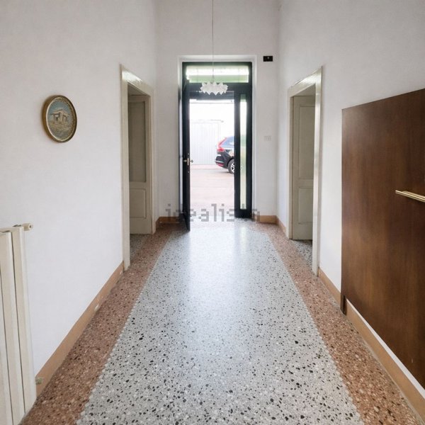 casa indipendente in vendita a Martano