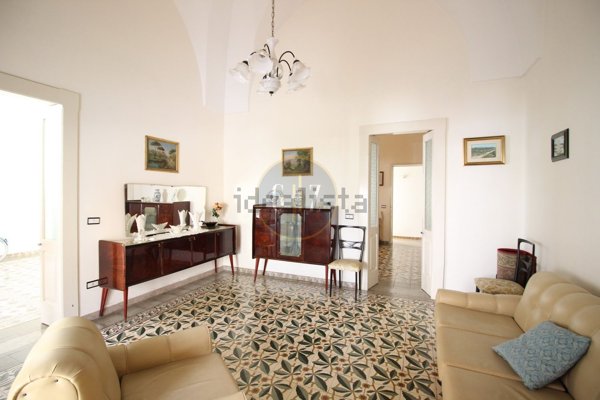 casa indipendente in vendita a Martano