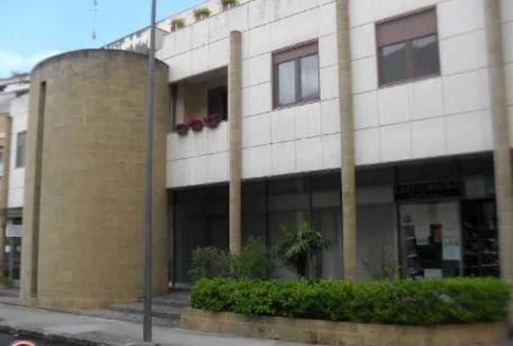 negozio in vendita a Martano