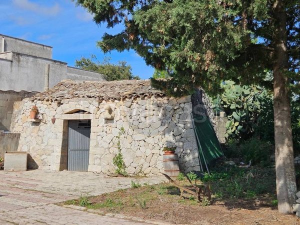 terreno agricolo in vendita a Martano