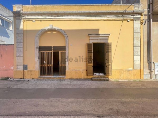 casa indipendente in vendita a Martignano