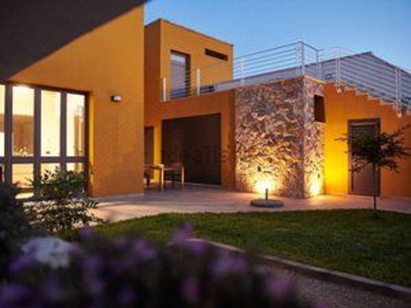 casa indipendente in vendita a Martignano