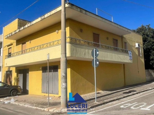 casa indipendente in vendita a Matino