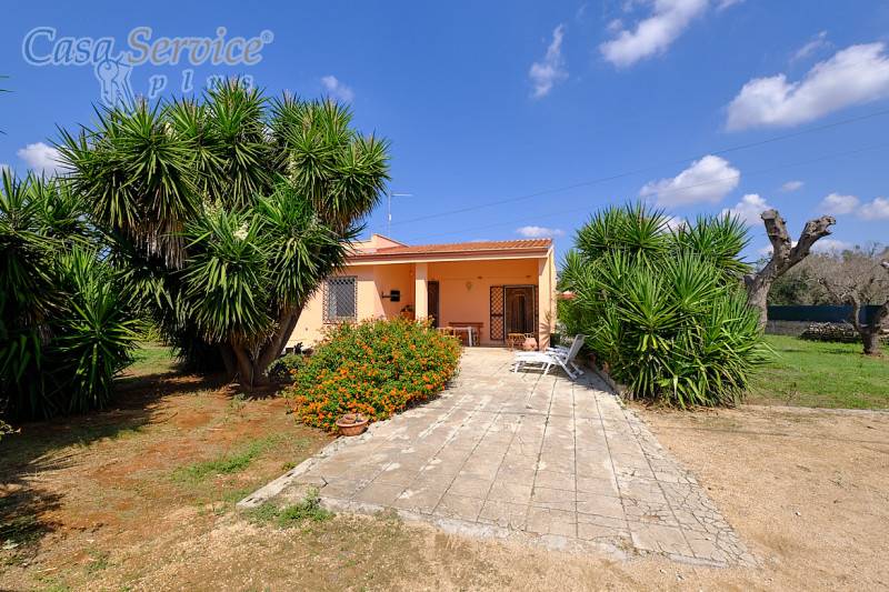 casa indipendente in vendita a Matino